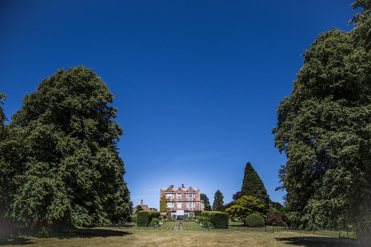Goldsborough Hall Нерсборо Екстериор снимка