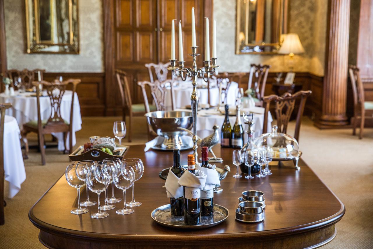 Goldsborough Hall Нерсборо Екстериор снимка